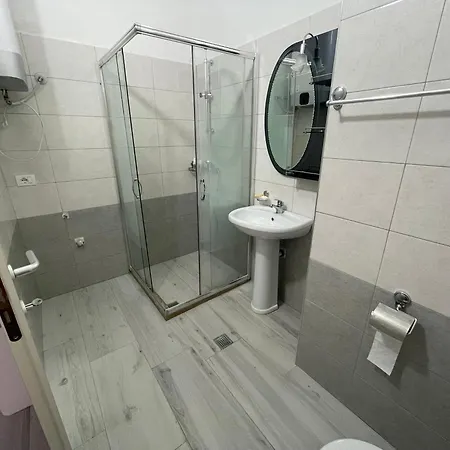 Golem Apartments Apartamento
