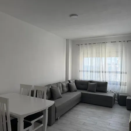 Golem Apartments * 골렘